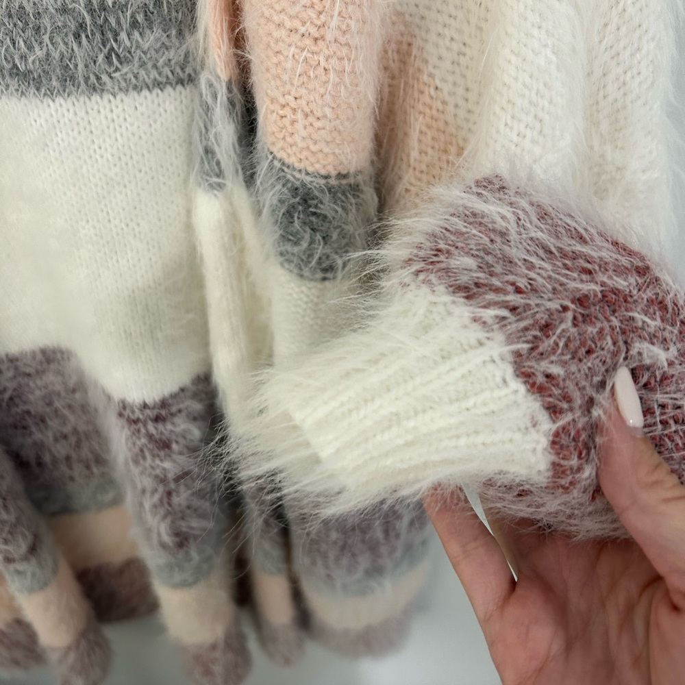Gentle Fawn Fuzzy Textured Cardigan Sweater - Picture 5 of 6